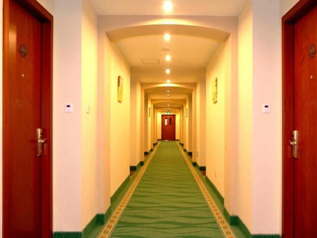 Greentree Inn Beijing Daxing Xingye Street Liyuan Business Hotel Екстер'єр фото