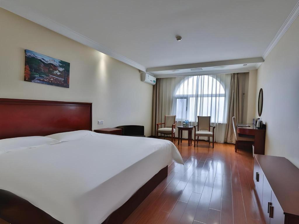 Greentree Inn Beijing Daxing Xingye Street Liyuan Business Hotel Екстер'єр фото
