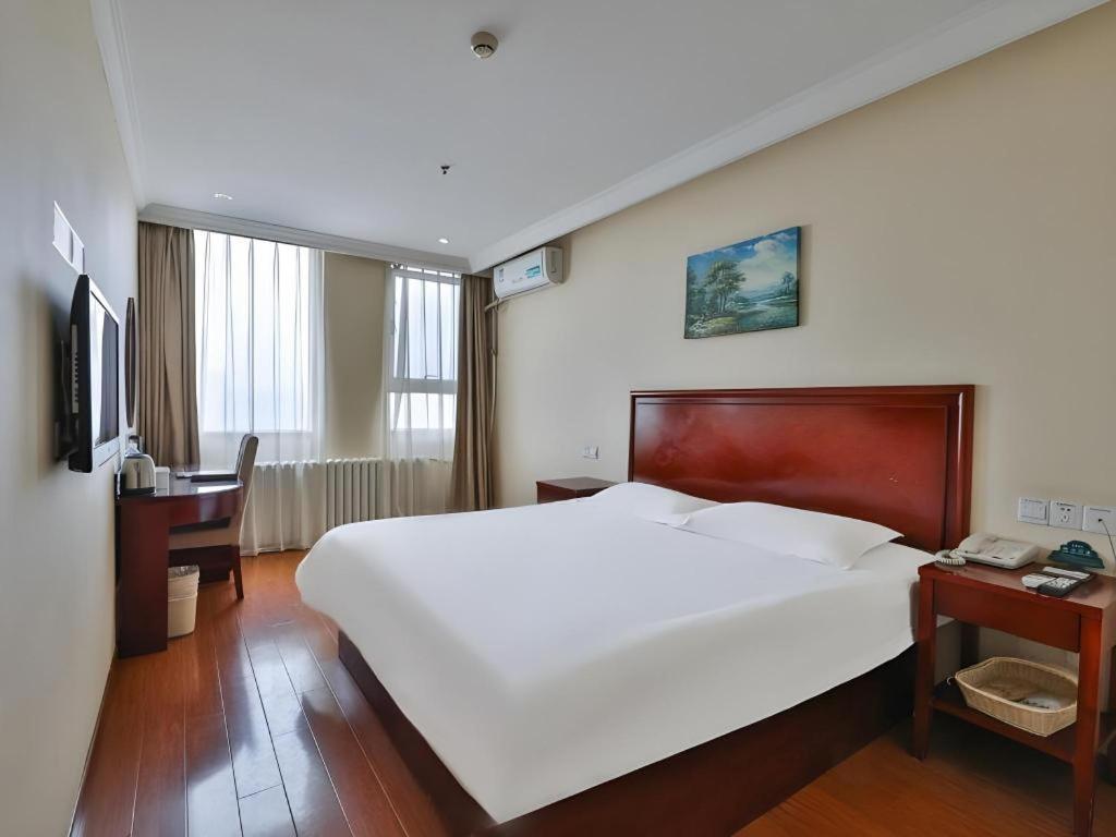 Greentree Inn Beijing Daxing Xingye Street Liyuan Business Hotel Екстер'єр фото