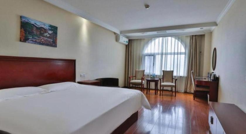 Greentree Inn Beijing Daxing Xingye Street Liyuan Business Hotel Екстер'єр фото